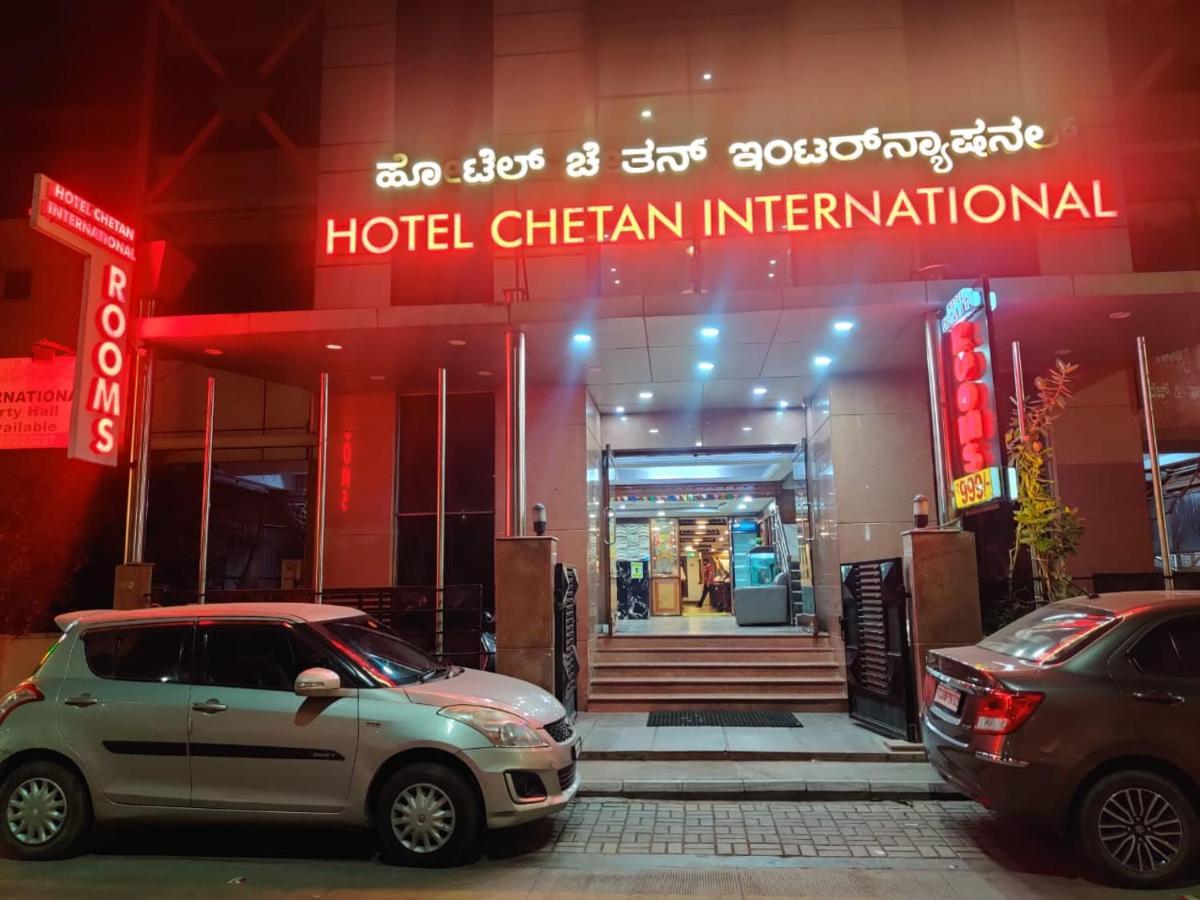 Hotel Chetan International Bangalore Bagian luar foto
